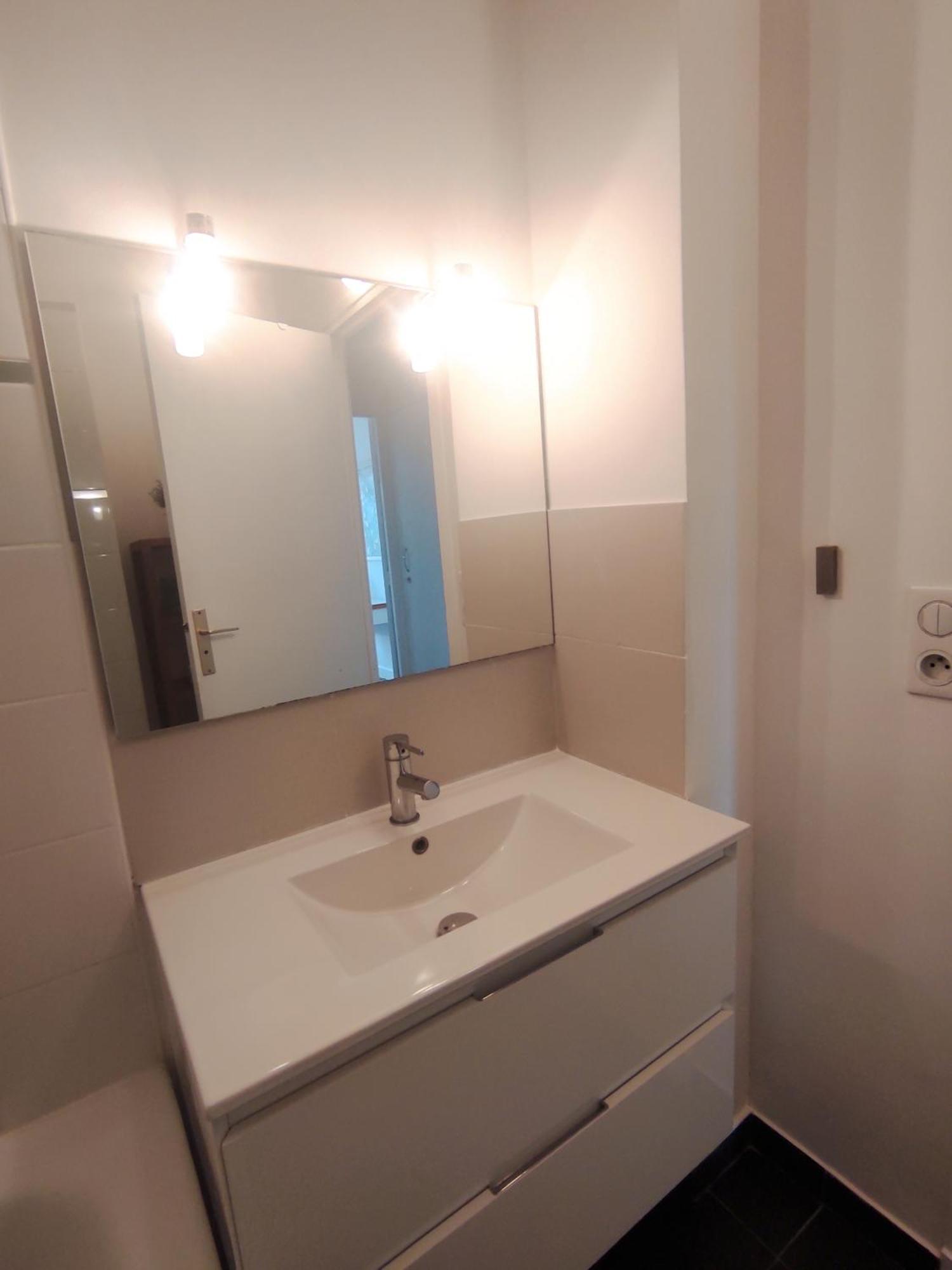 Appartement Grand 2 Pieces Vue Degagee Quartier Gare à Clamart Extérieur photo